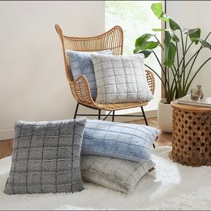 Koolaburra by UGG Izzel Body Size Decorative Pillow Throw